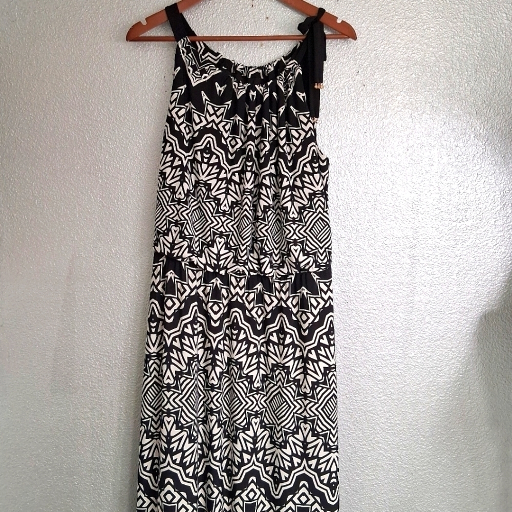 Alfani Black & White  Geometric Print Sleeveless Maxi Dress With Accents Size 1X